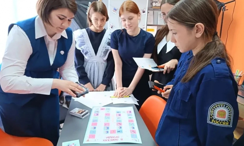 pic. ЕВРАЗ помог юным журналистам Гурьевского округа